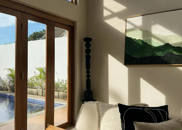 Fale Seminyak - Brand New Modern Luxury 5Br Villa In Seminyak With Private Pool, Gym & Massage Room